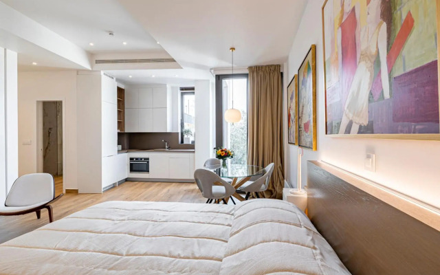 302- HiEndAccomodation-TopLocation