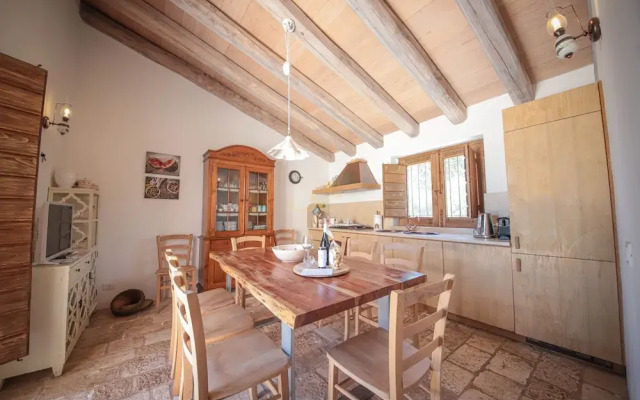 TD Trulli di Montaltino with Stunning Huge Pool