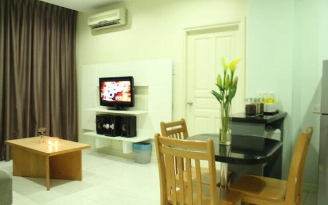 JinHold Service Apartment