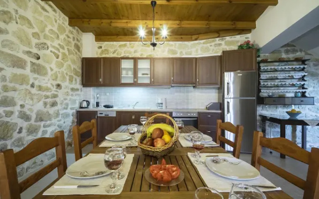 Traditional Apartments Kaladare