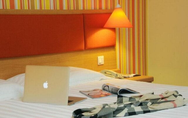 Home Inn Haikou Donghu Road