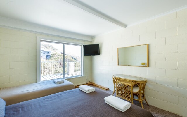 Falls Creek Hotel