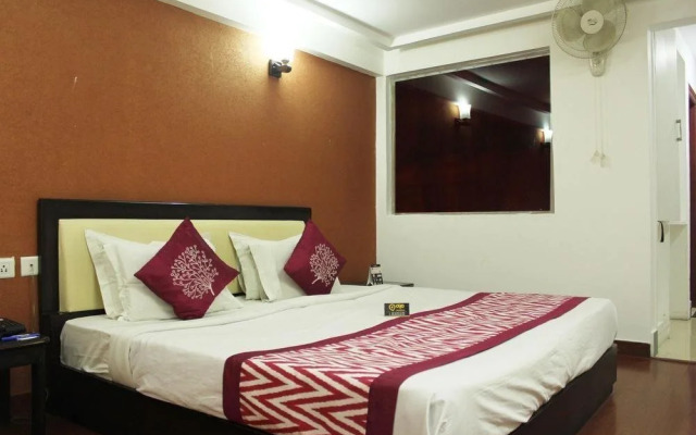 OYO Premium Near Zoo Nainital