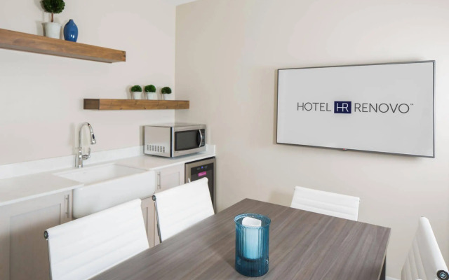 Hotel Renovo Des Moines Urbandale,Tapestry Collection Hilton
