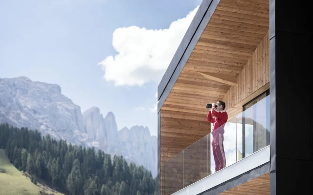 Sporthotel Passo Carezza