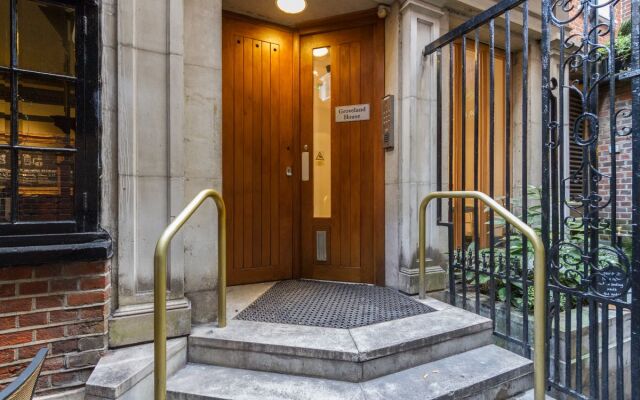 Roomspace Serviced Apartments - Groveland Court