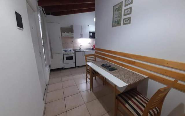 Monseñor Fagnano 592 "D"