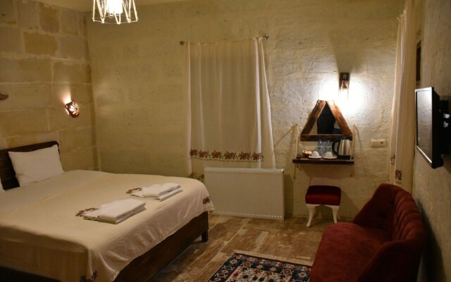 Glamada Cave Suites