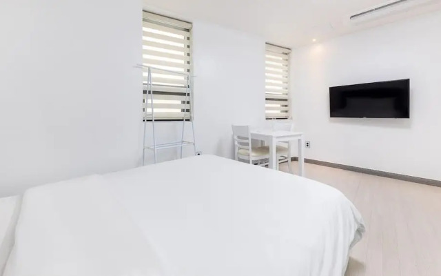 Yeosu Onueli Pension