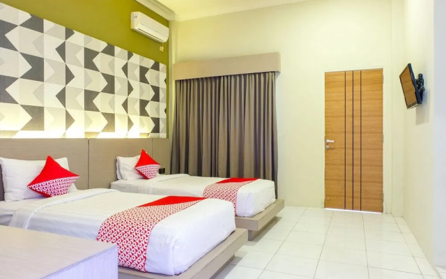 OYO 972 Griya Asri Hotel Mataram