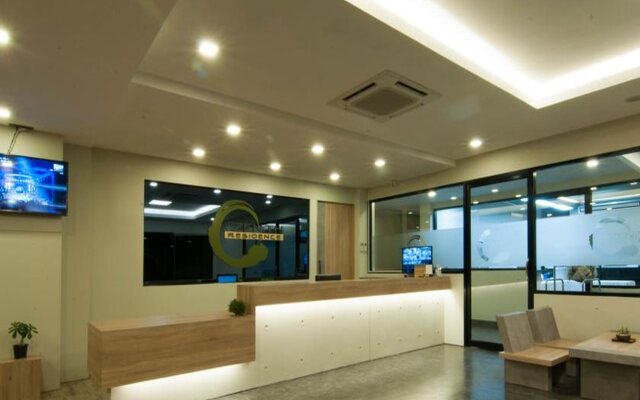 Zenith Residence Hotel