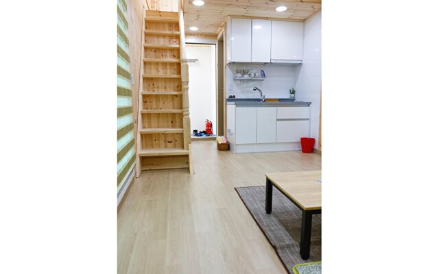 Uljin Geoil-ri Pension