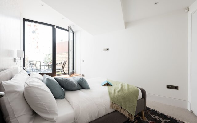 The Camden Chalet - Bright & Modern 3bdr Home With Balcony