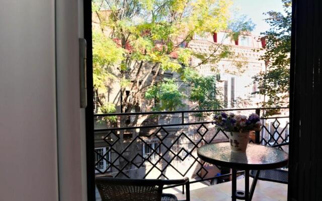 Mose Art Hotel