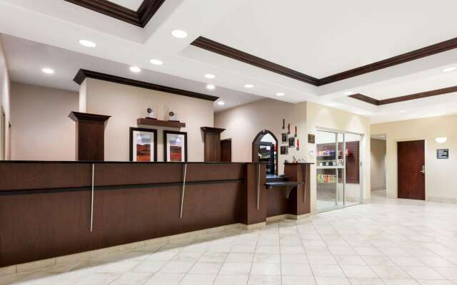 Ramada by Wyndham Weyburn