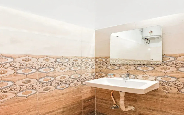 Hotel Vaishnavi By OYO Rooms