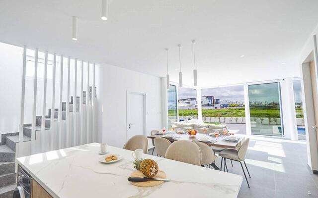 Villa Blue 15