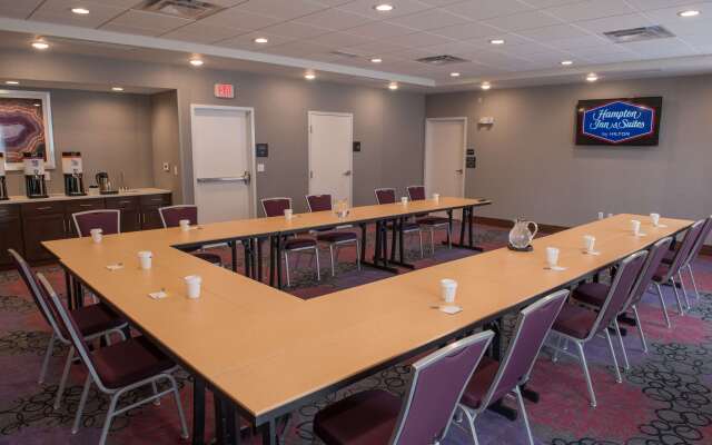 Hampton Inn & Suites Bay City