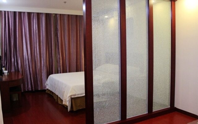 GreenTree Inn Shanghai Pudong Airport Yanchao Highway Hotel