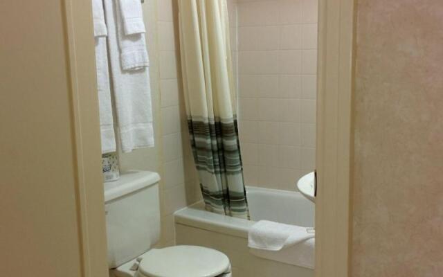 Royal Inn and Suites