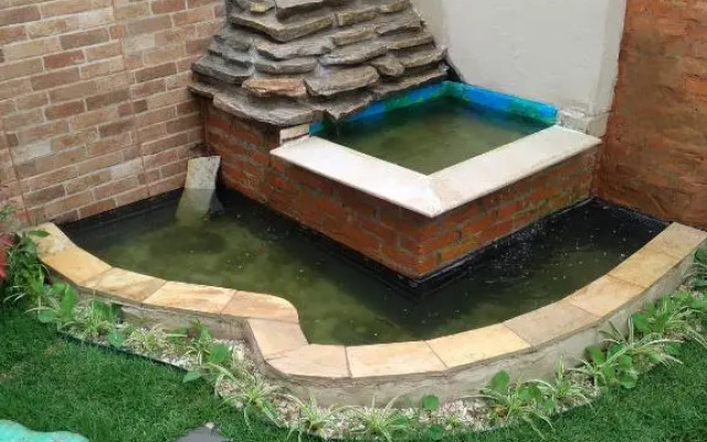 Casa 2 dorm em Botucatu próx unesp