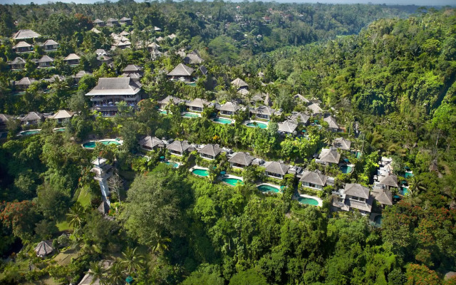 Отель Royal Pita Maha