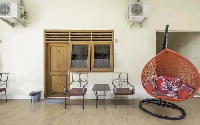 OYO 2121 Pondok Nazwa