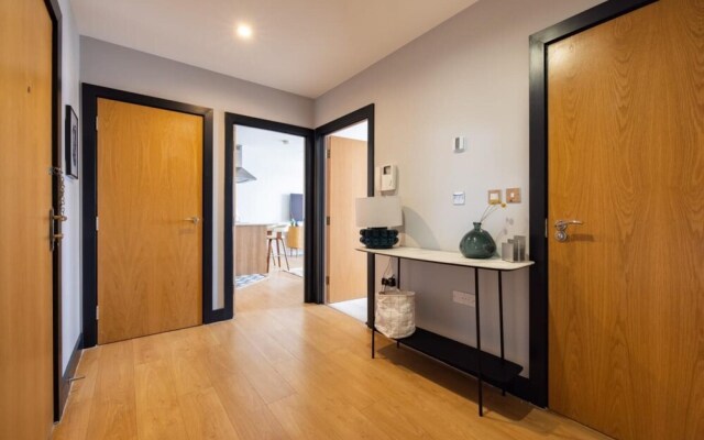 The London Secret - Captivating 2bdr Apartment With Terrace