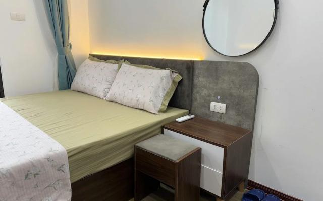 Ly Apartment & Home