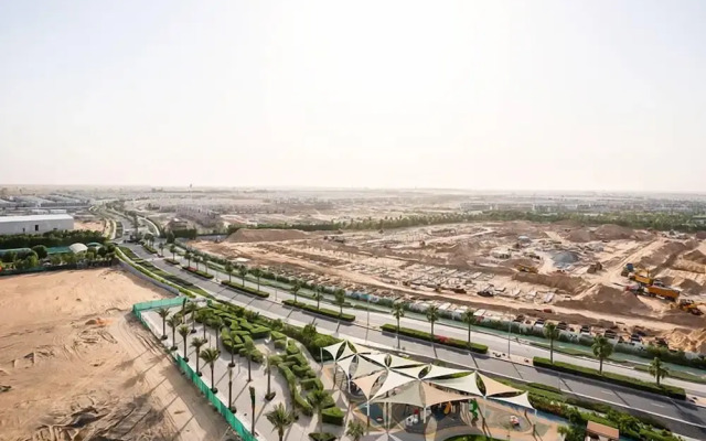 Elegant 2BRApt In Damac Hills 2