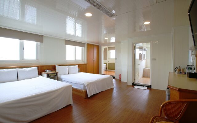 The Lion Hotel