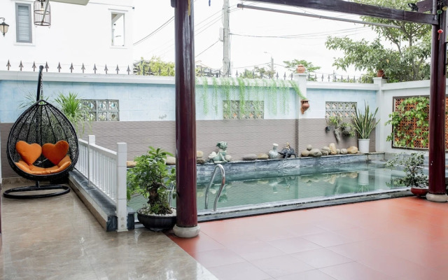 Hoi An Family Room with Swimming Pool