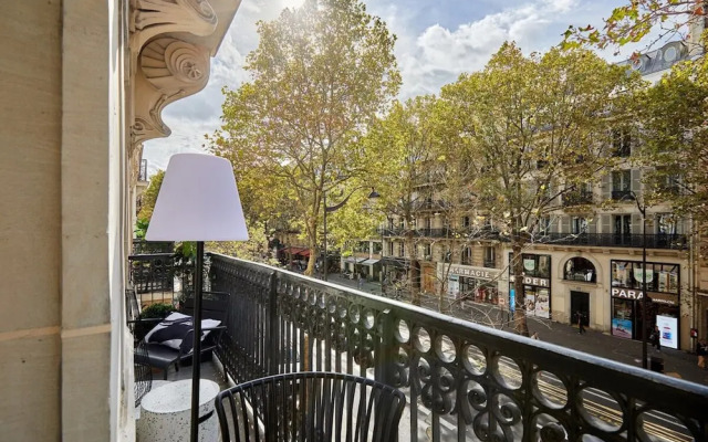 Superb New 1 Bedroom Flat Notre Dame de Paris