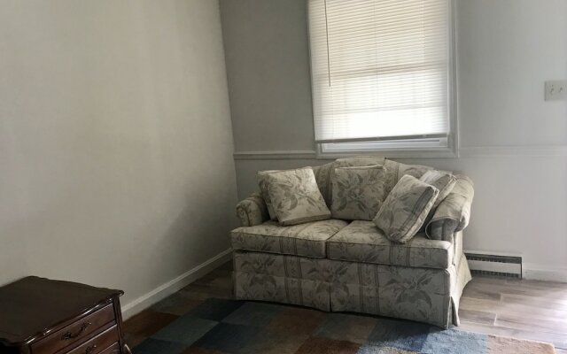 Leola Inn and Suites