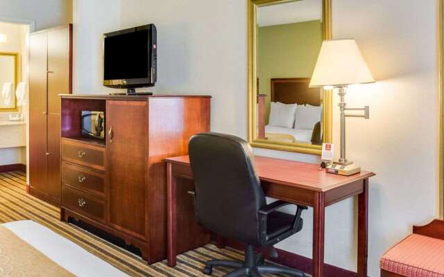 Clarion Inn