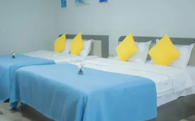 Huimou Jiangbian Courtyard Hotel