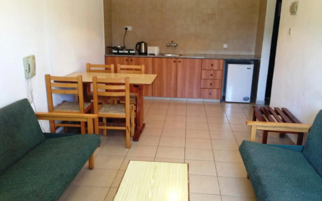 Carina Hotel Apartments