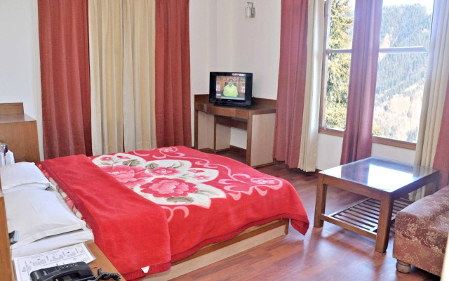10692 Hotel Shubham
