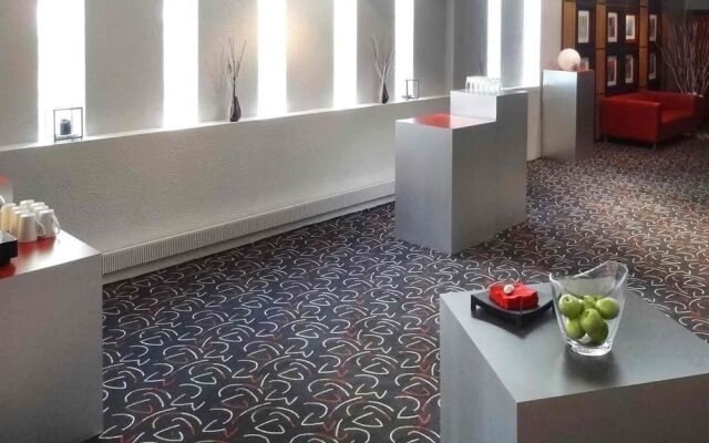 Mercure Saint Etienne Parc de LEurope