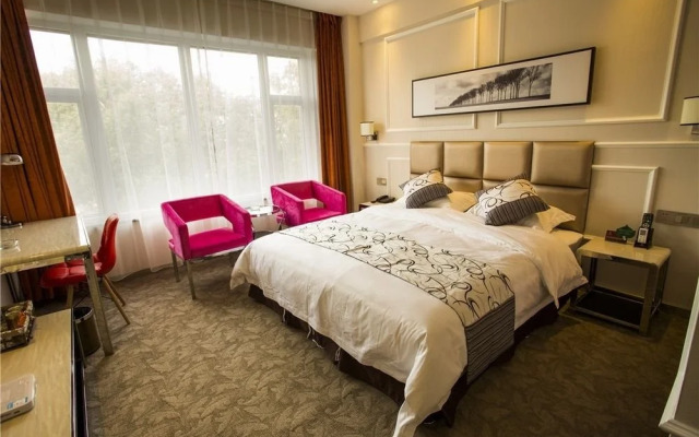 Fucheng 8 Hotel
