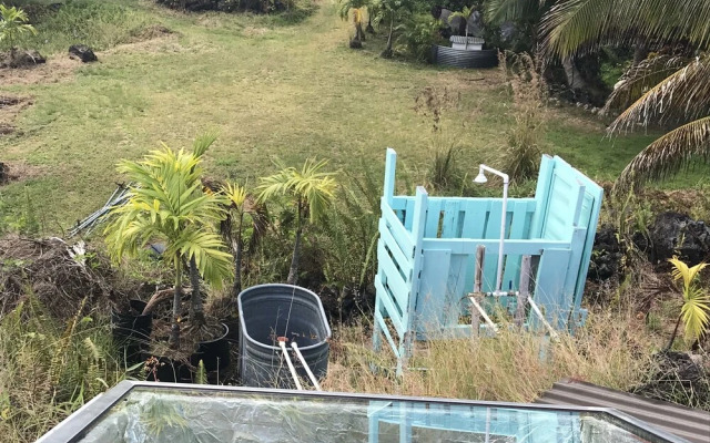 Sweet Spot Stay - Tikis and Treetops