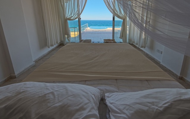 Villa Ocean View by Amy Villas