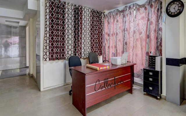 Collection O 80519 G Silver Ashok Nagar