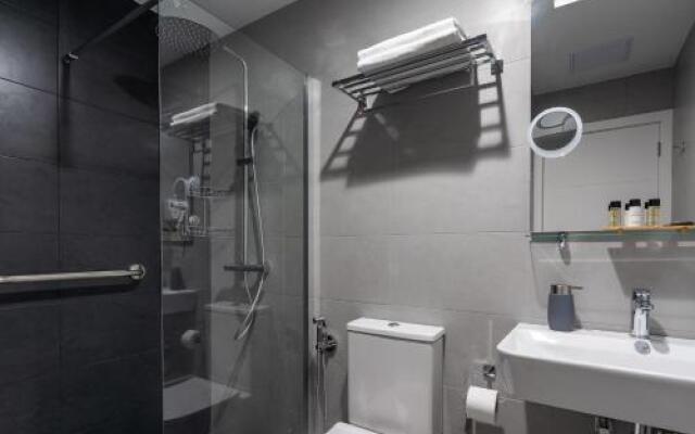 VV LOYANT CANTERAS "by henrypole home"