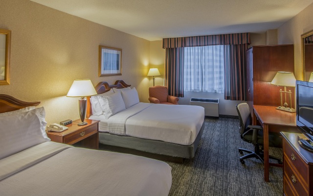 Holiday Inn Arlington at Ballston, an IHG Hotel