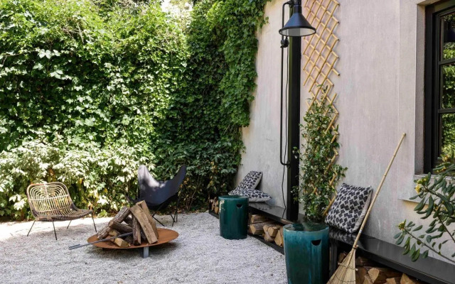 Loft Living Garden Suite