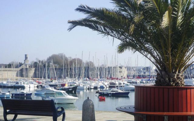 Apartment in Concarneau Near Seafront
