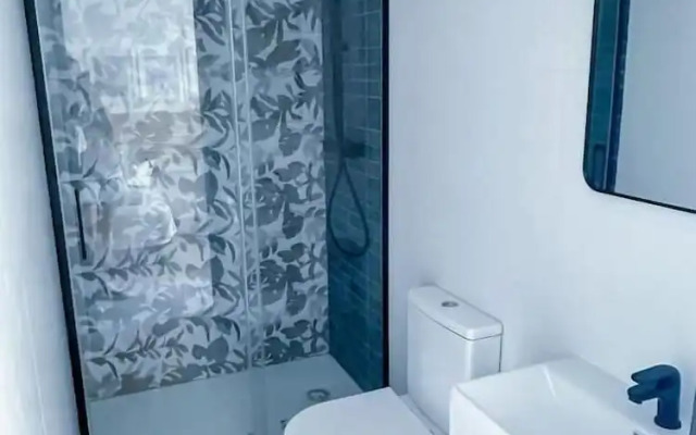 ZUR Boutique Hostel