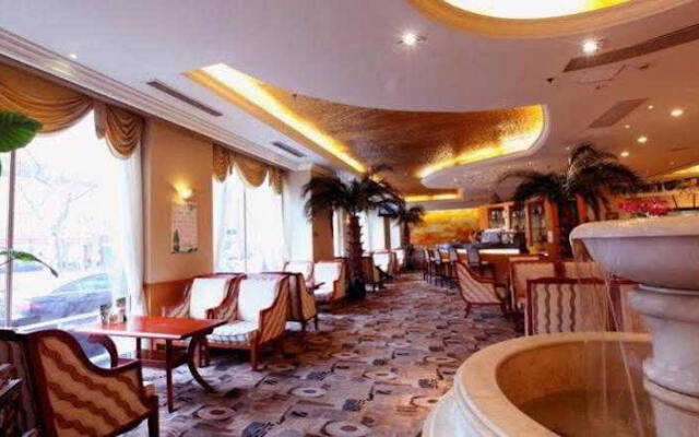 Ramada Plaza Peace Shanghai