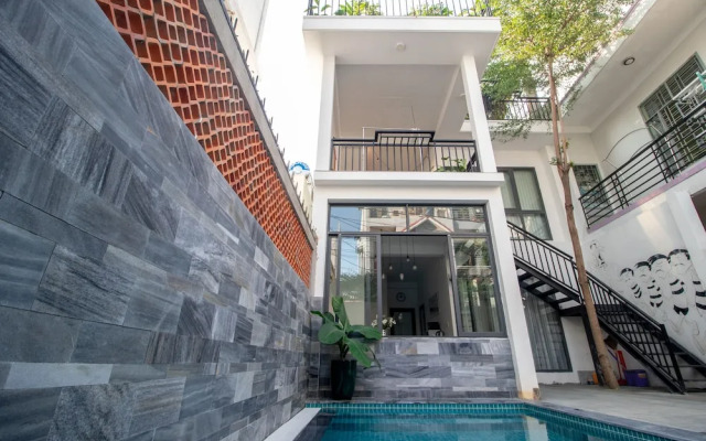 3BR Green and Artistic House in Da Nang